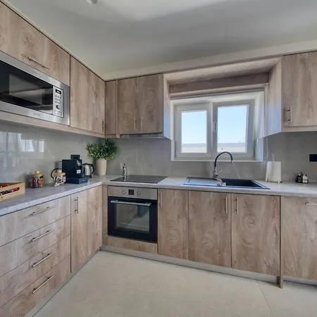 Heritage Loft 2 *